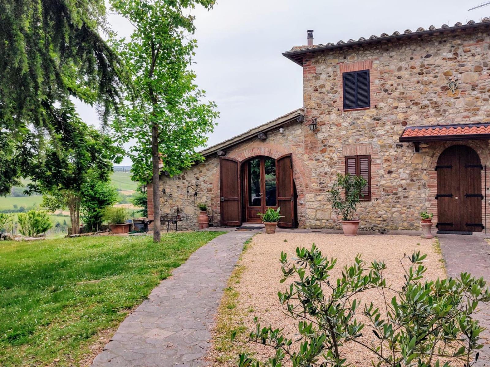Il Giardino Del Chianti Apartment Сиена Екстериор снимка
