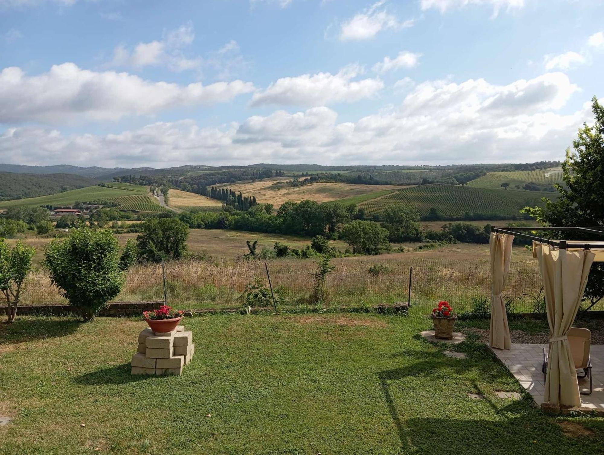 Il Giardino Del Chianti Apartment Сиена Екстериор снимка
