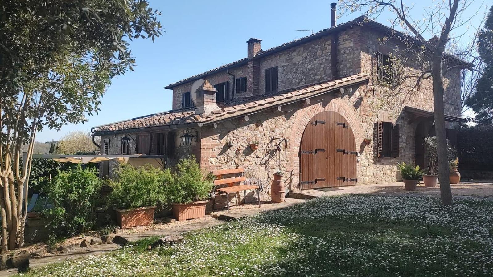 Il Giardino Del Chianti Apartment Сиена Екстериор снимка